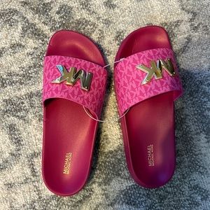 Brand New Micheal Kors